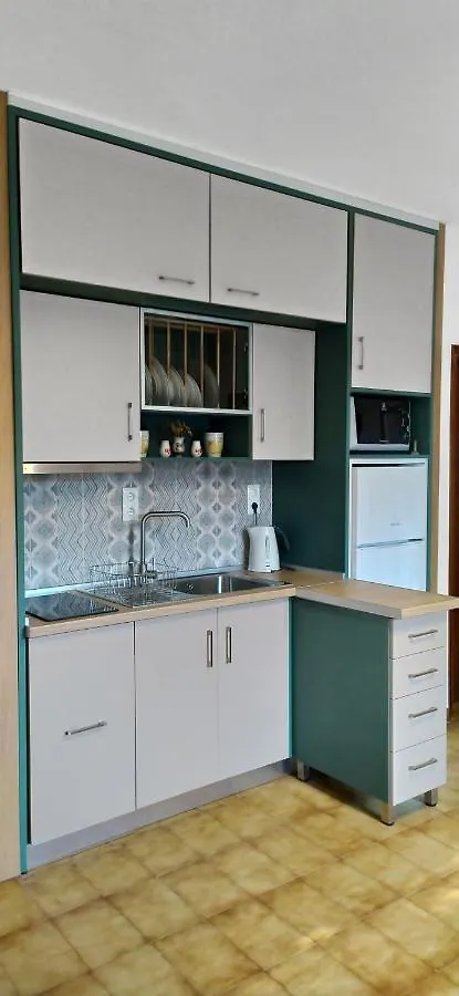 סטאברוס Garden Bungalow Valentina בית נופש